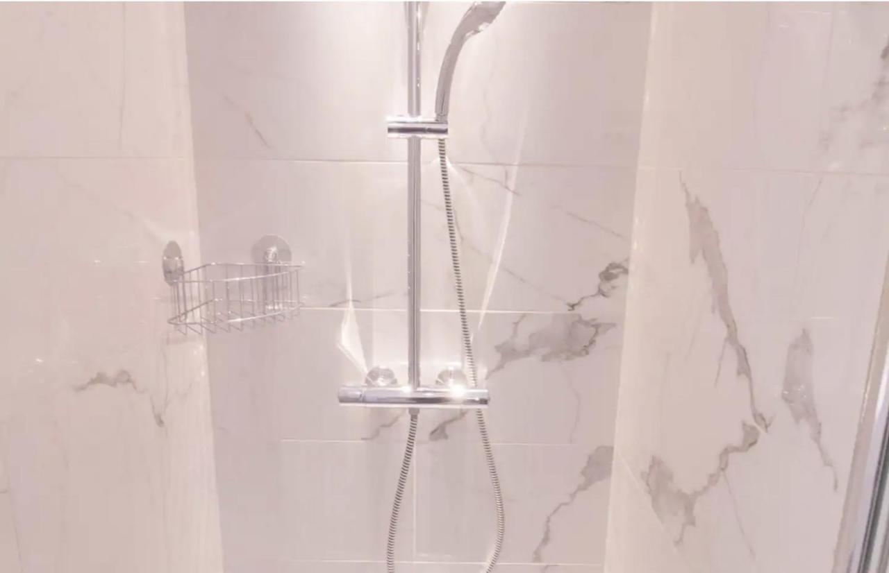 פריז Bel Appartement Idealement Situe - Tour Eiffel מראה חיצוני תמונה
